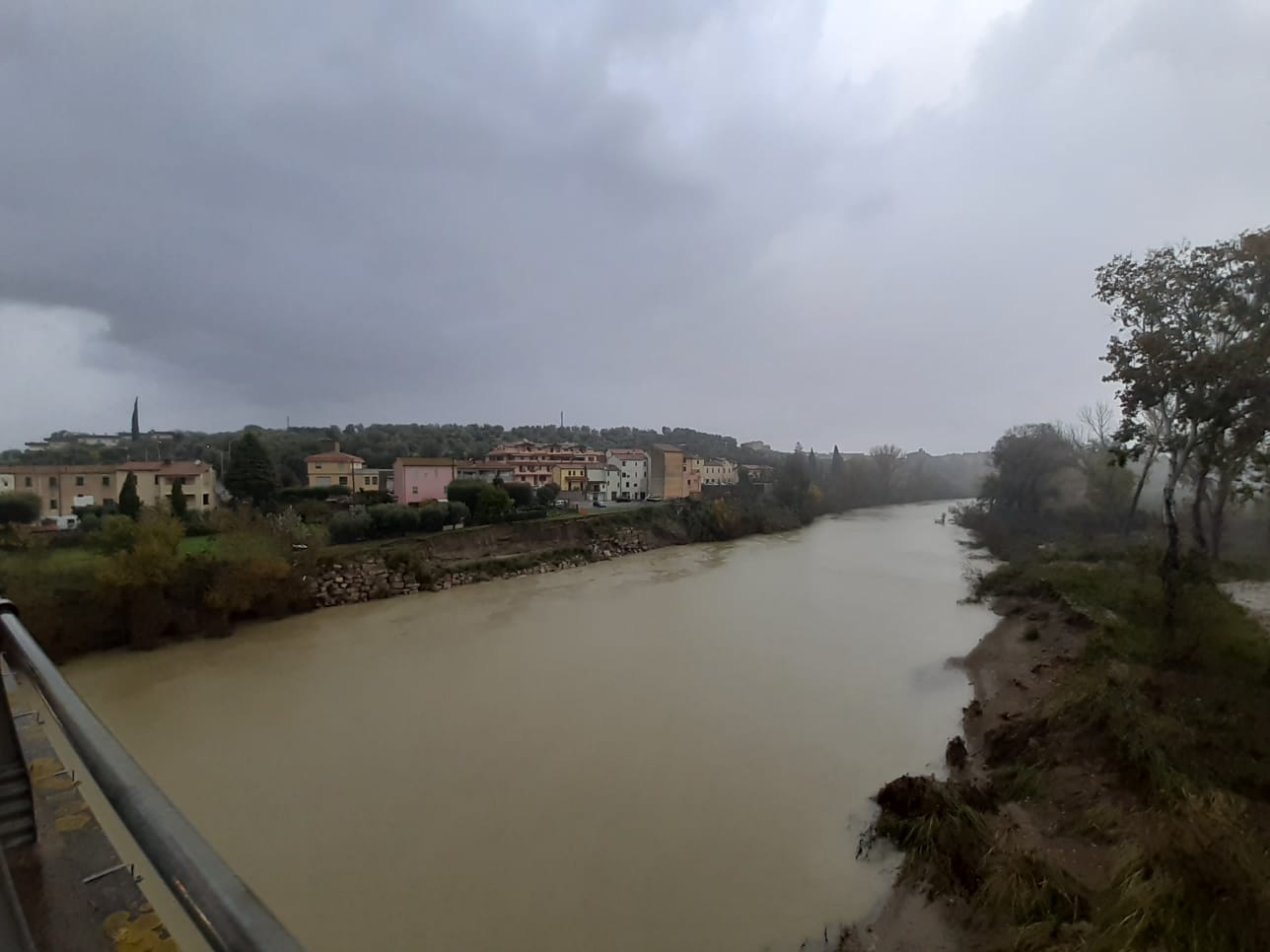 Immagine Maltempo, sopralluogo Rossi in Maremma si conclude lungo l'Ombrone